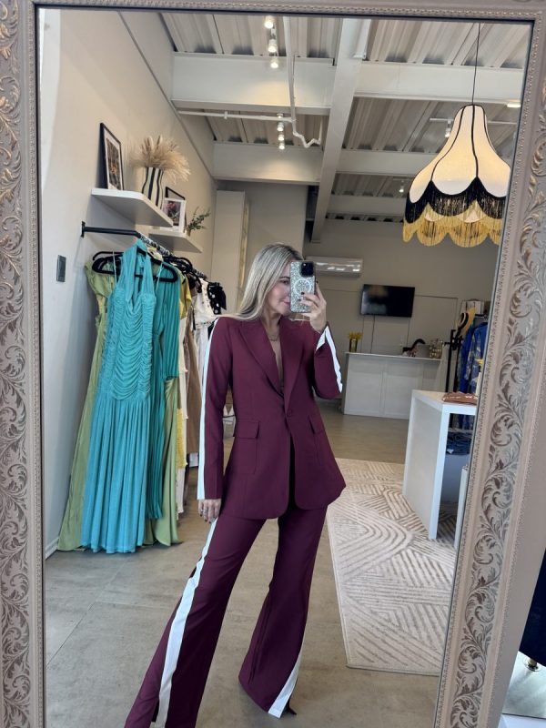 CONJUNTO FORMAL BURGUNDY - Imagen 8
