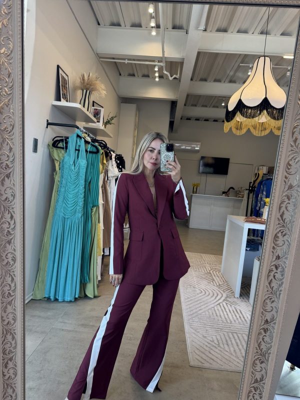 CONJUNTO FORMAL BURGUNDY - Imagen 9