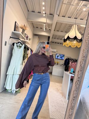 BLUSA APLICACIONES BROWN