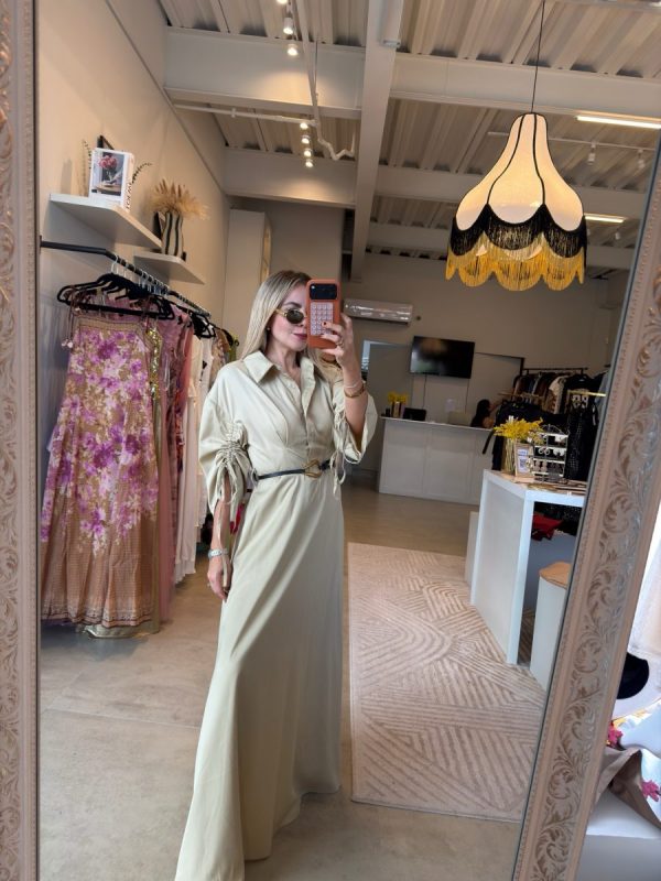 VESTIDO LARGO TAUPE CON CINTO - Imagen 3