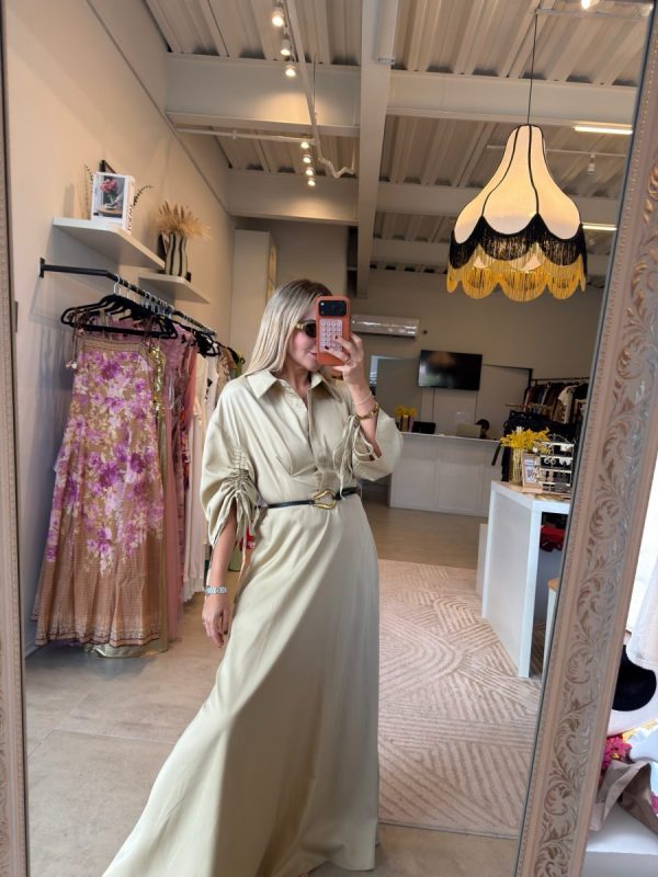 VESTIDO LARGO TAUPE CON CINTO - Imagen 4
