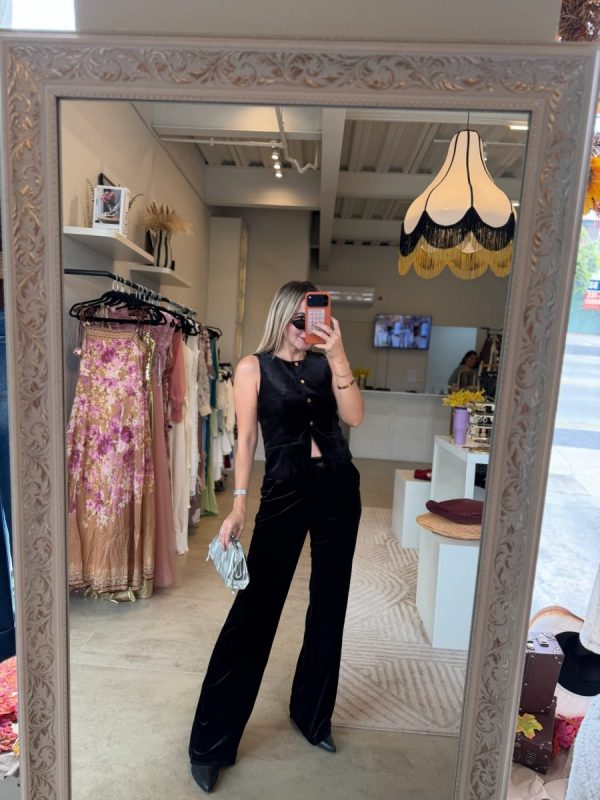 CONJUNTO VELVET BLACK - Imagen 4