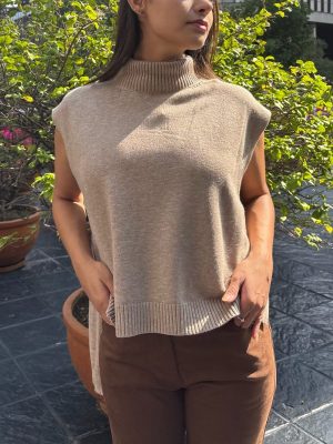 BLUSA CHALECO CUELLO ALTO