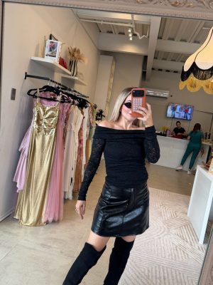 BLUSA OFF SHOULDER LACE BLACK