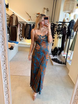 VESTIDO VELVET ESTAMPADO