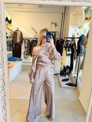 CONJUNTO ARENA ONE SHOULDER