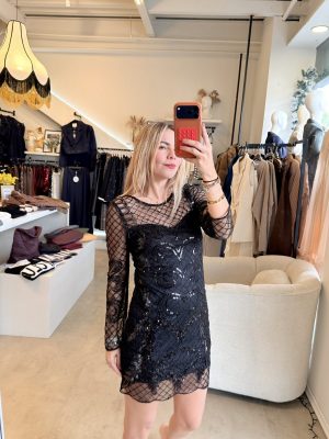 VESTIDO APLICACIONES BLACK