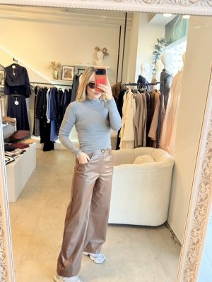 PANTALÓN BROWN CUERO