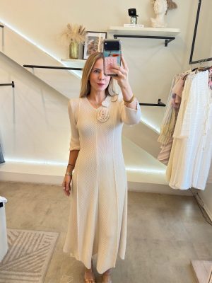 VESTIDO BEIGE ESPAÑOL