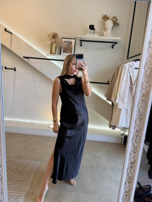 VESTIDO SATIN LARGO BLACK