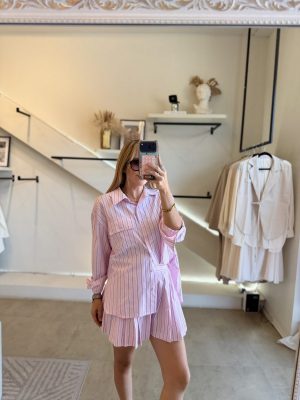 CONJUNTO SHORT FALDA RAYAS PINK