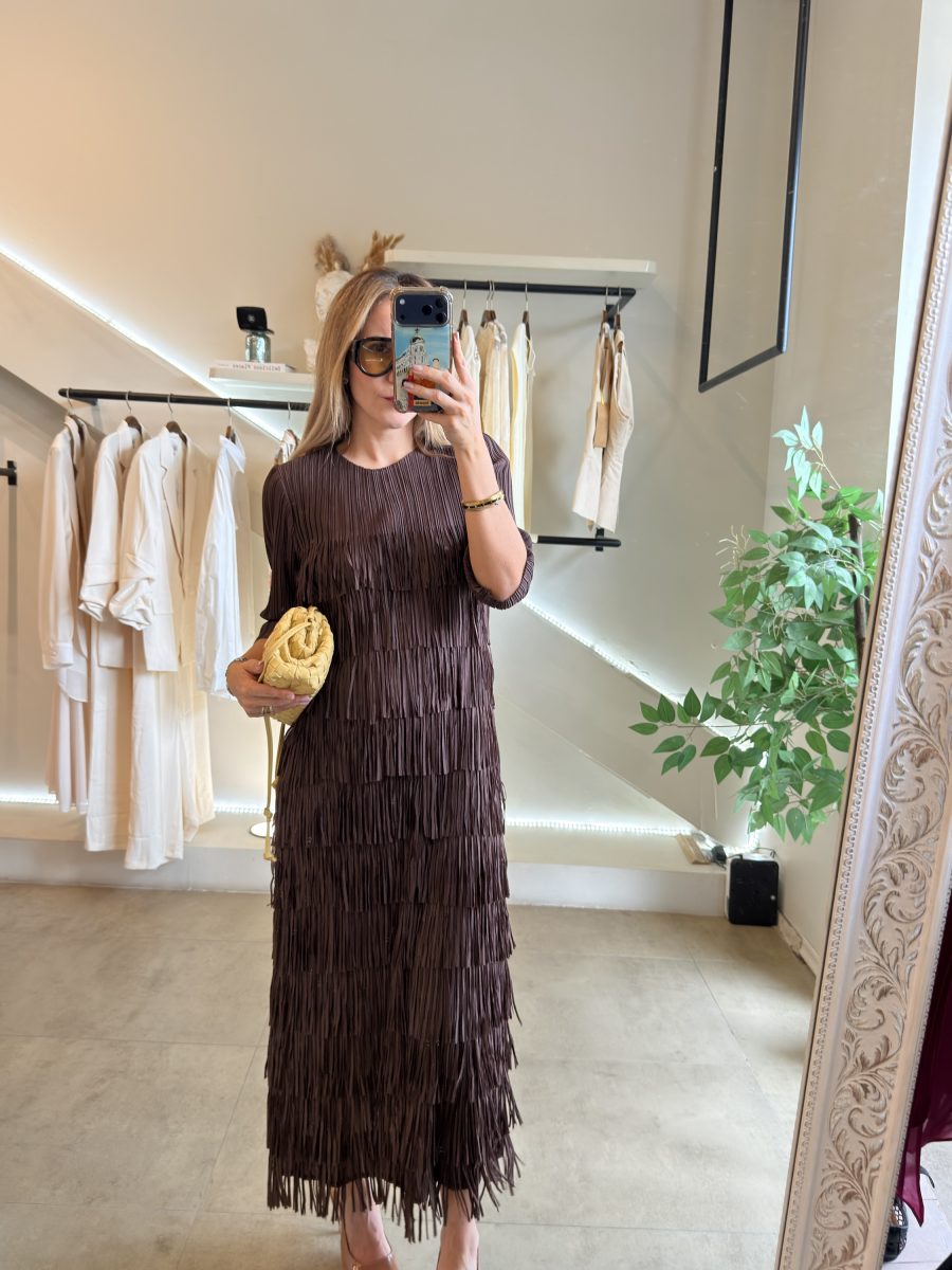 VESTIDO BROWN FLECOS - Imagen 3