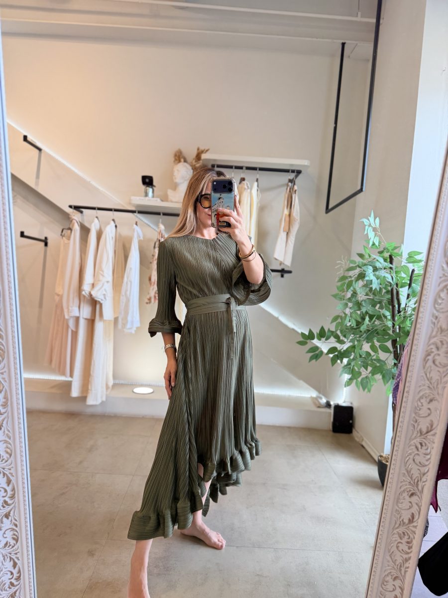 VESTIDO VERDE PLISADO ESPAÑOL - Imagen 7