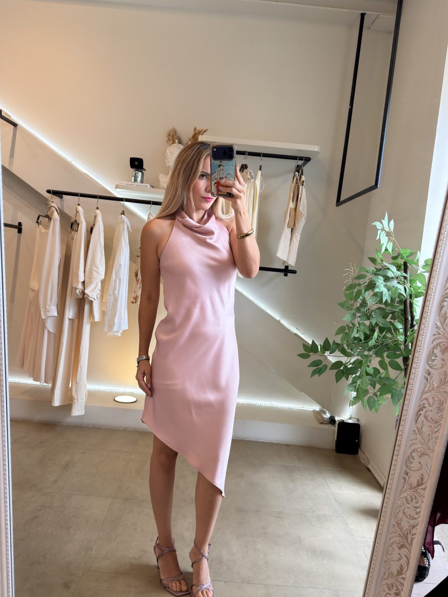 VESTIDO PINK HALTER ASIMÉTRICO - Imagen 6