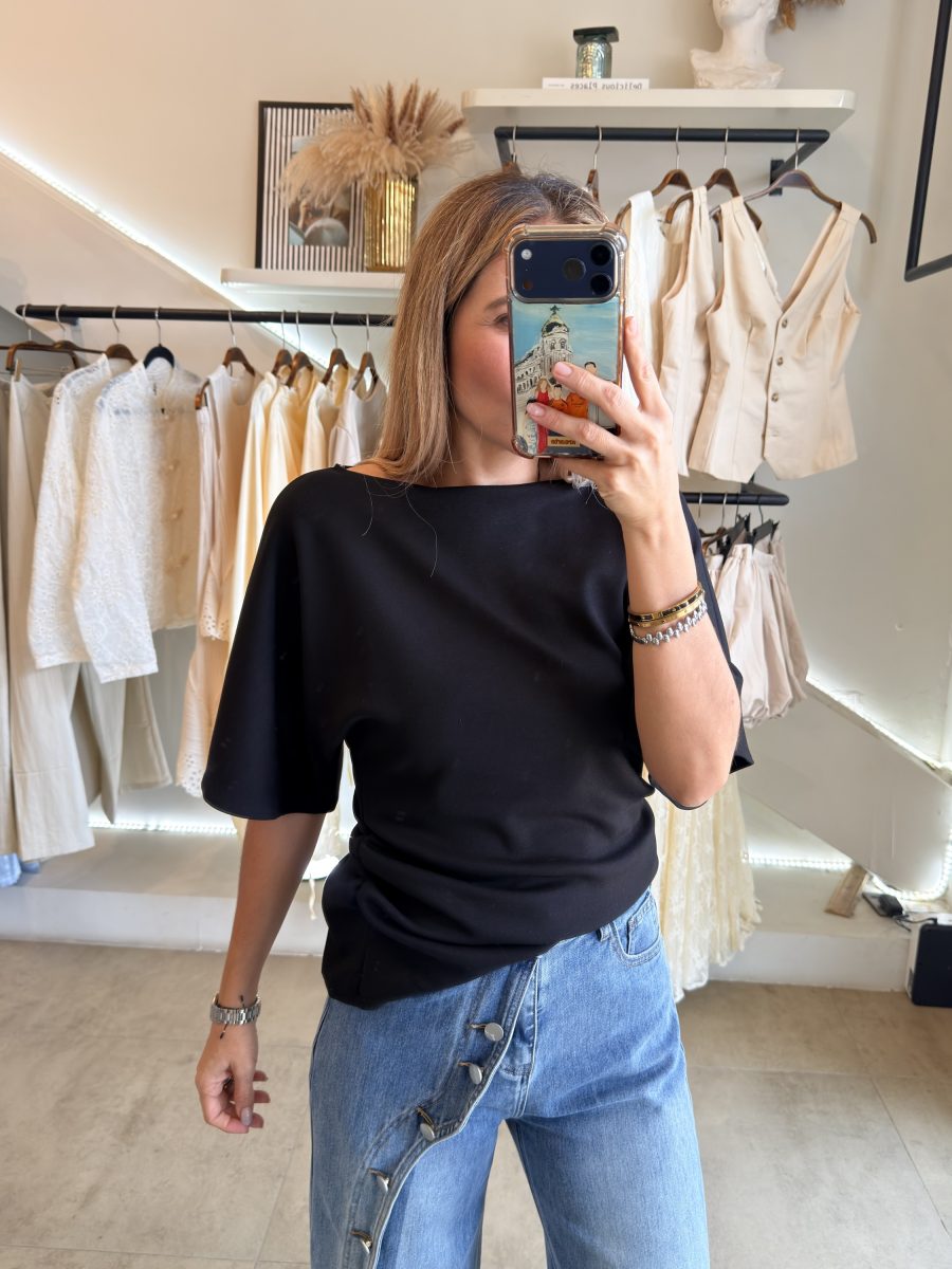 BLUSA BLACK HOLGADA - Imagen 6