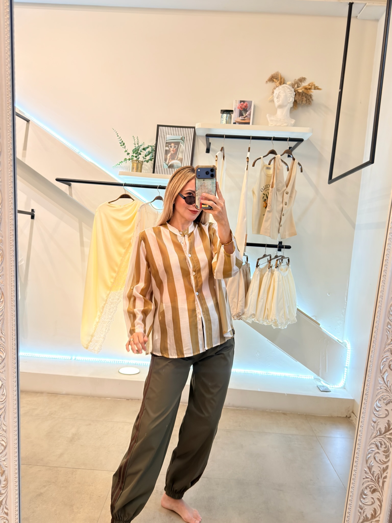 BLUSA LINES WHITE GOLD - Imagen 9