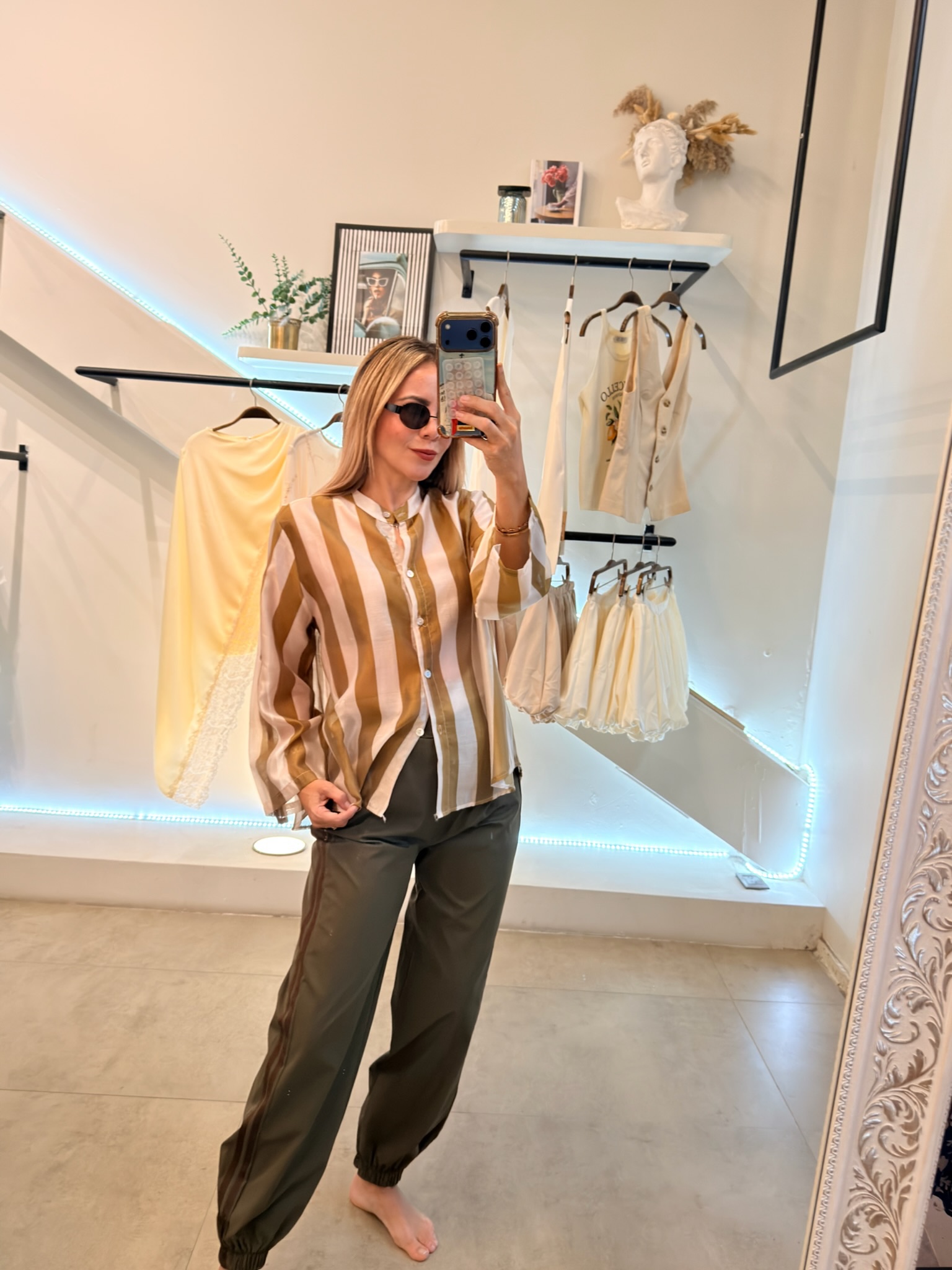 BLUSA LINES WHITE GOLD
