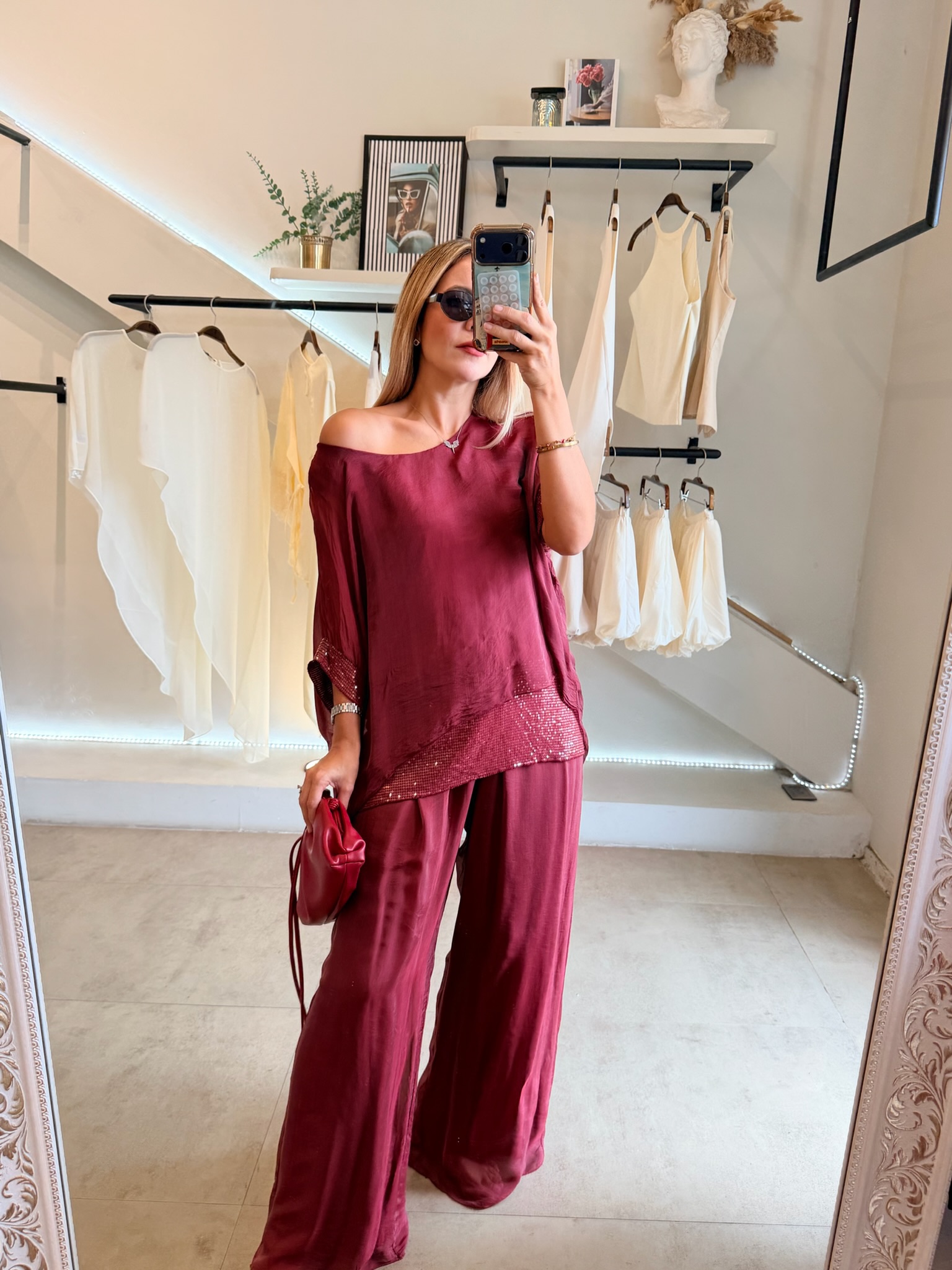 CONJUNTO SEDA ITALIANA BURGUNDY