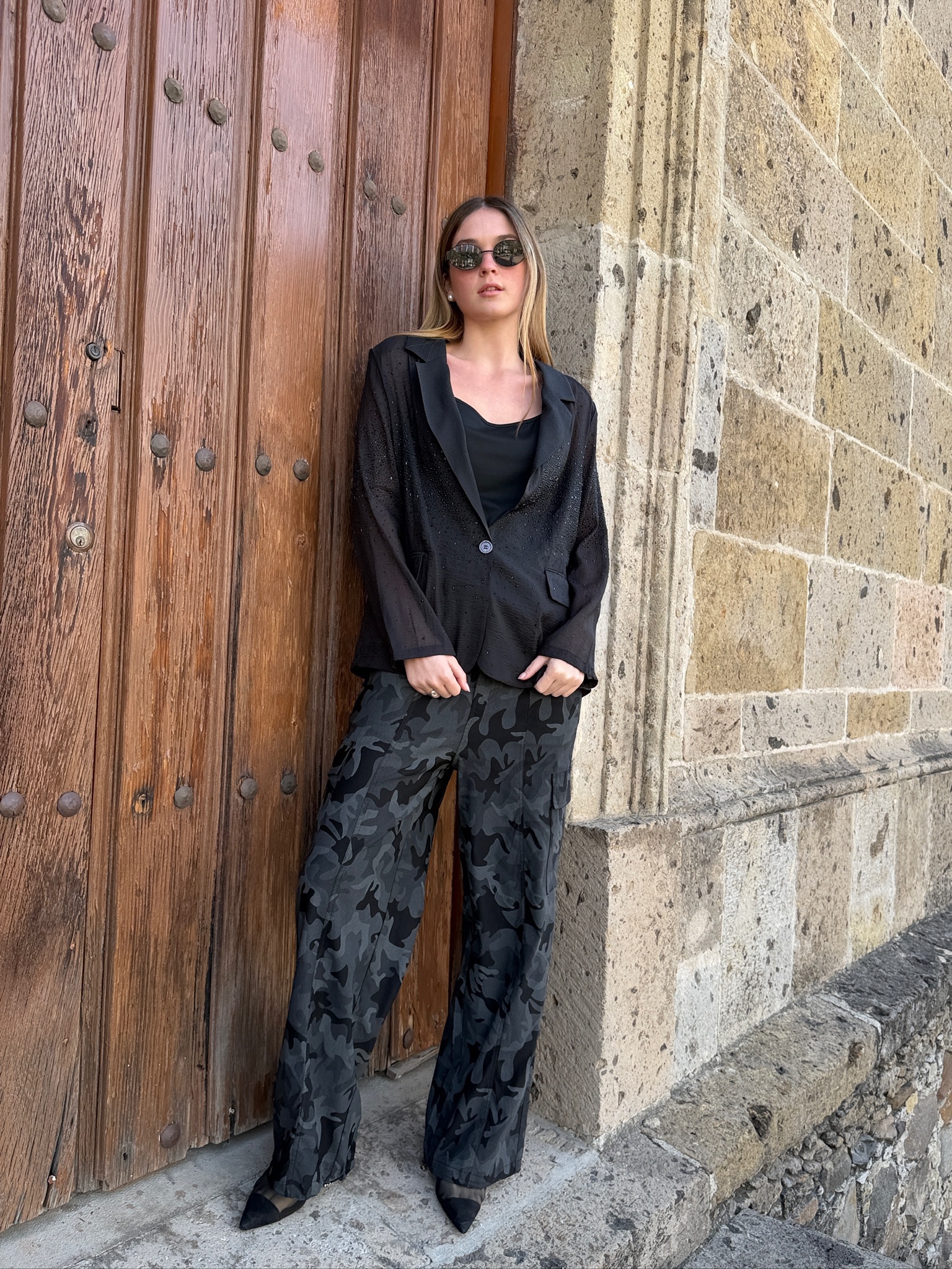 PANTALÓN CARGO CAMUFLAJE - Imagen 4