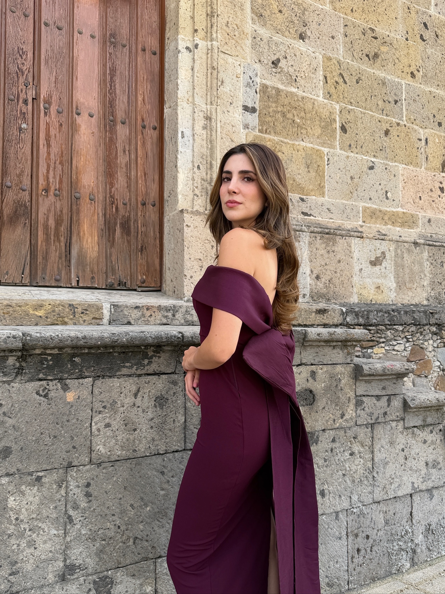 VESTIDO BURGUNDY MOÑO - Imagen 8