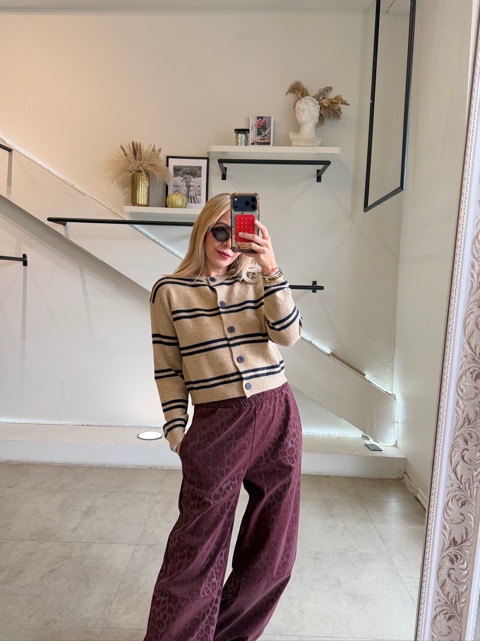 PANTALÓN BURGUNDY PRINT - Imagen 7