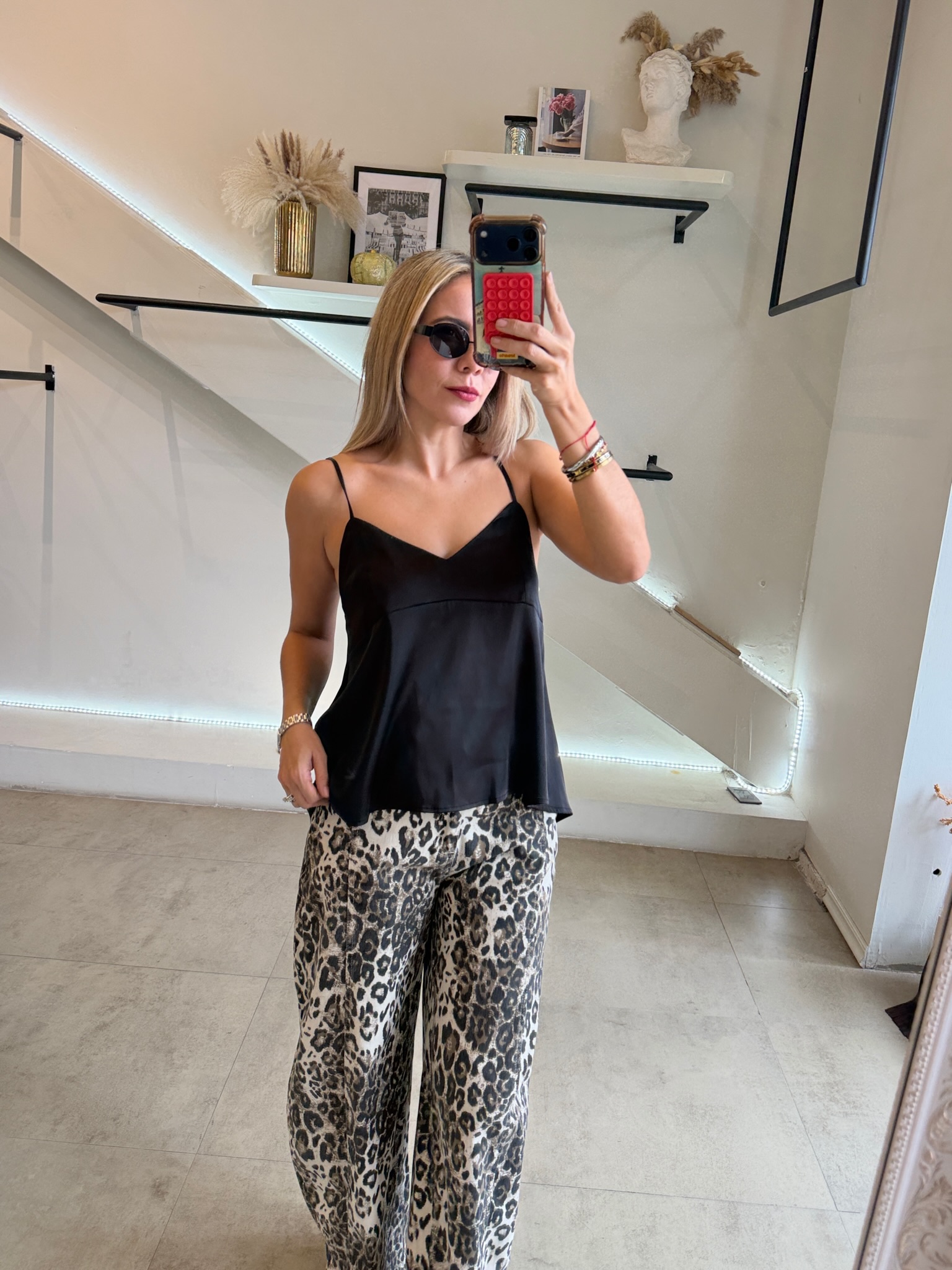 BLUSA BLACK SATÍN - Imagen 7